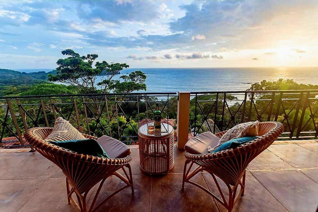 Villa Amor Del Mar With Breathtaking View Of Ocean & Jungle Dominical Exterior foto